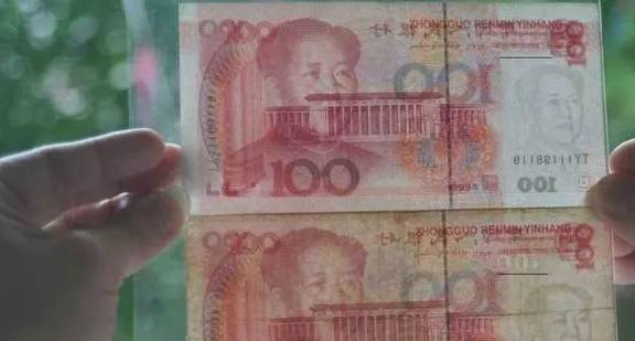100元钱的智能华为手机
:旧的99年版100元价值多少钱？