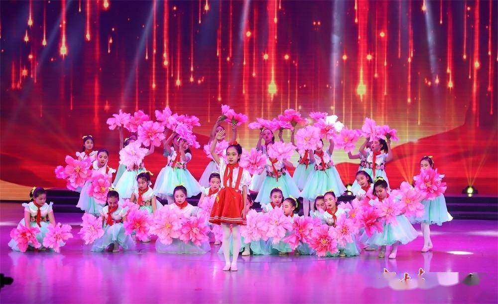 华为手机显示2g存储:【镜观陇原】金昌青少年活动中心举办少儿舞蹈展演