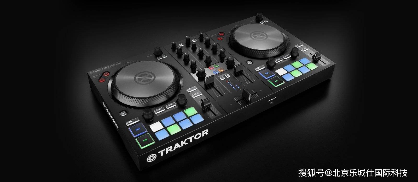 苹果下载dj软件版打碟:NI TRAKTOR KONTROL S2 2+1 通道DJ 控制器