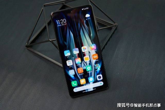 k50电竞版和苹果:方向错了？红米K60电竞版：或不会和大家见面了！