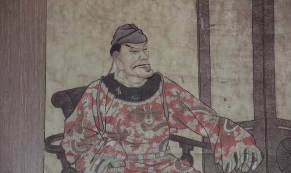 苹果版鸟叫先祖位置
:山西一小镇有人自称朱元璋直系后裔，曾经不敢姓朱，如今生活清贫