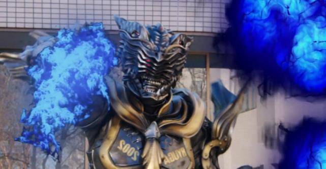飞猪仔TV苹果版:《假面骑士》：为何说他们是异类骑士的排面？小明都甘拜下风
