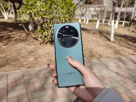 手机评价:应该没有人买手机之前不去看用户评价的吧？