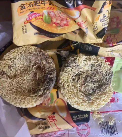 手机添加门禁卡:连拆两袋方便面都发霉？白象：已赔偿，待检测