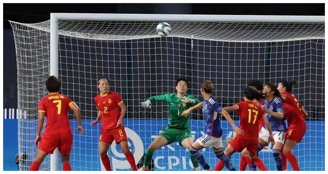 中国女足再战乌兹别克首发浮现：轮换6主力，王霜领衔，张琳艳沈梦雨出击